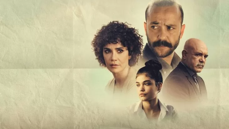 Beni Çok Sev izle