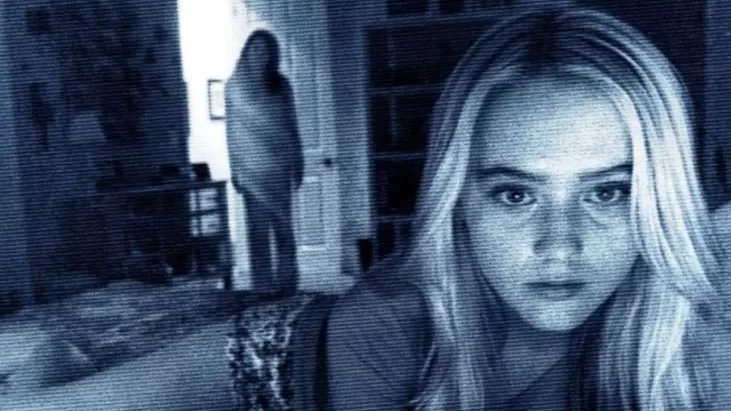 Paranormal Activity 4 izle